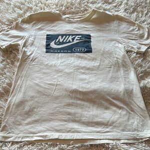 Nike “Oregon” Tee, size M.